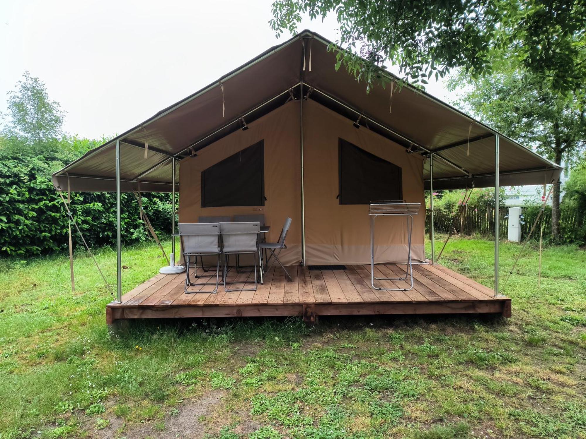Camping Onlycamp Du Moulin Clisson Esterno foto